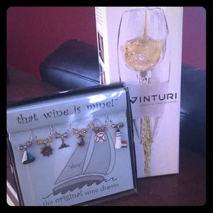 Wine Aerator and accessories